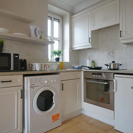 City Center Apt Free Parking 아파트 *