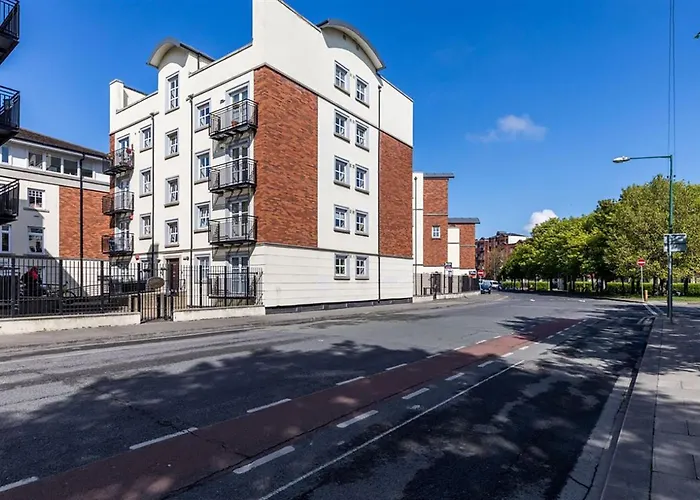 City Center Apt Free Parking * 더블린